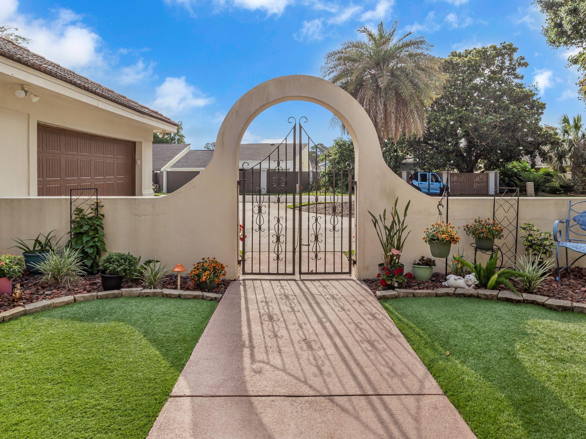 370 Golfview Drive Miramar Beach, FL 32550 - Photo 8 of 148 db2505211-1038