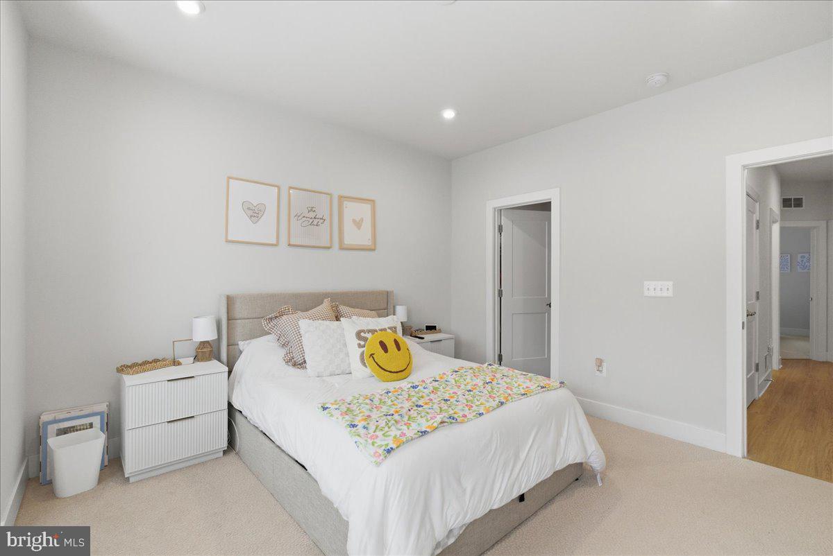 2315 Liberty Loop Herndon, VA 20171 - Photo 24 of 39 Primary bedroom on 3rd floor