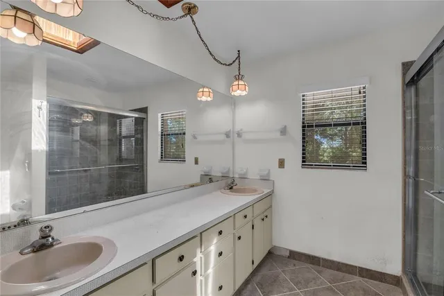 $1,000,000 | 624 Hull Island Drive, Oakland, FL 34787