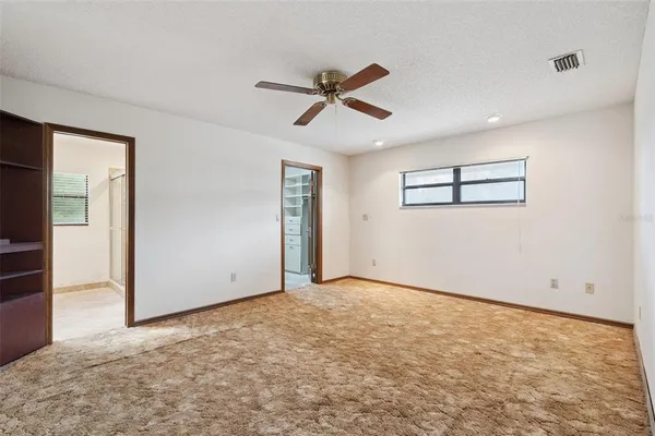 $894,000 | 624 Hull Island Drive, Oakland, FL 34787