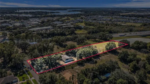 $894,000 | 624 Hull Island Drive, Oakland, FL 34787