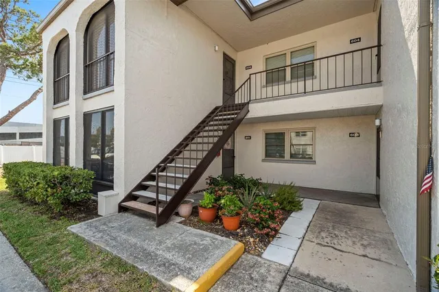 $174,999 | 7701 Starkey Road, Unit 601, Seminole, FL 33777