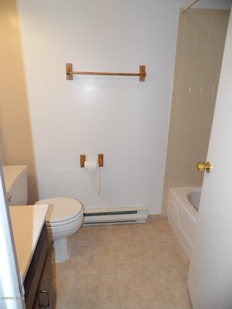 144 Cabin Road Milford, PA 18337 - Photo 19 of 27
