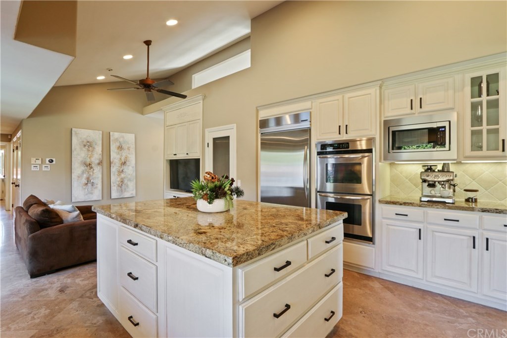 32682 7 Seas Drive Dana Point, CA 92629 - Photo 21 of 32 One more view of this family style kitchen.
