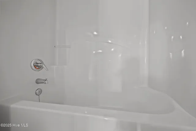 $325,000 | 101 Loyd Lane, Beulaville, NC 28518