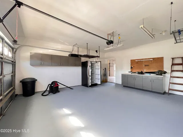 $325,000 | 101 Loyd Lane, Beulaville, NC 28518