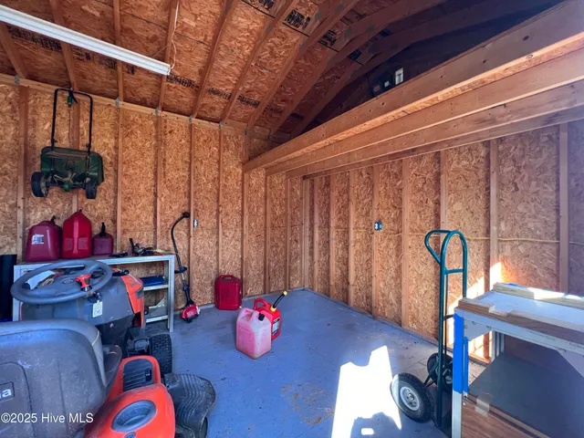 $325,000 | 101 Loyd Lane, Beulaville, NC 28518