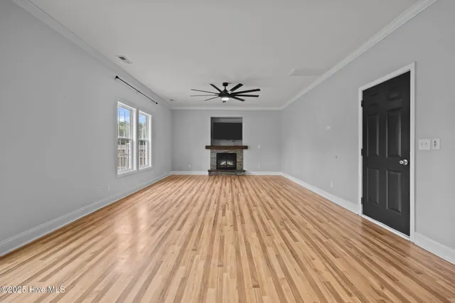 $325,000 | 101 Loyd Lane, Beulaville, NC 28518