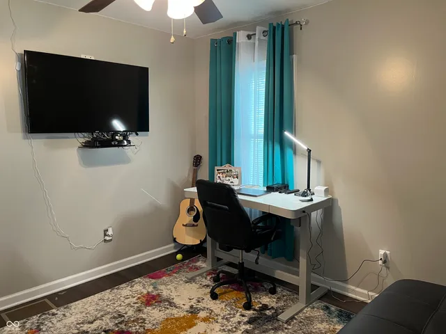 $159,900 | 1424 West 27th Street, Indianapolis, IN 46208