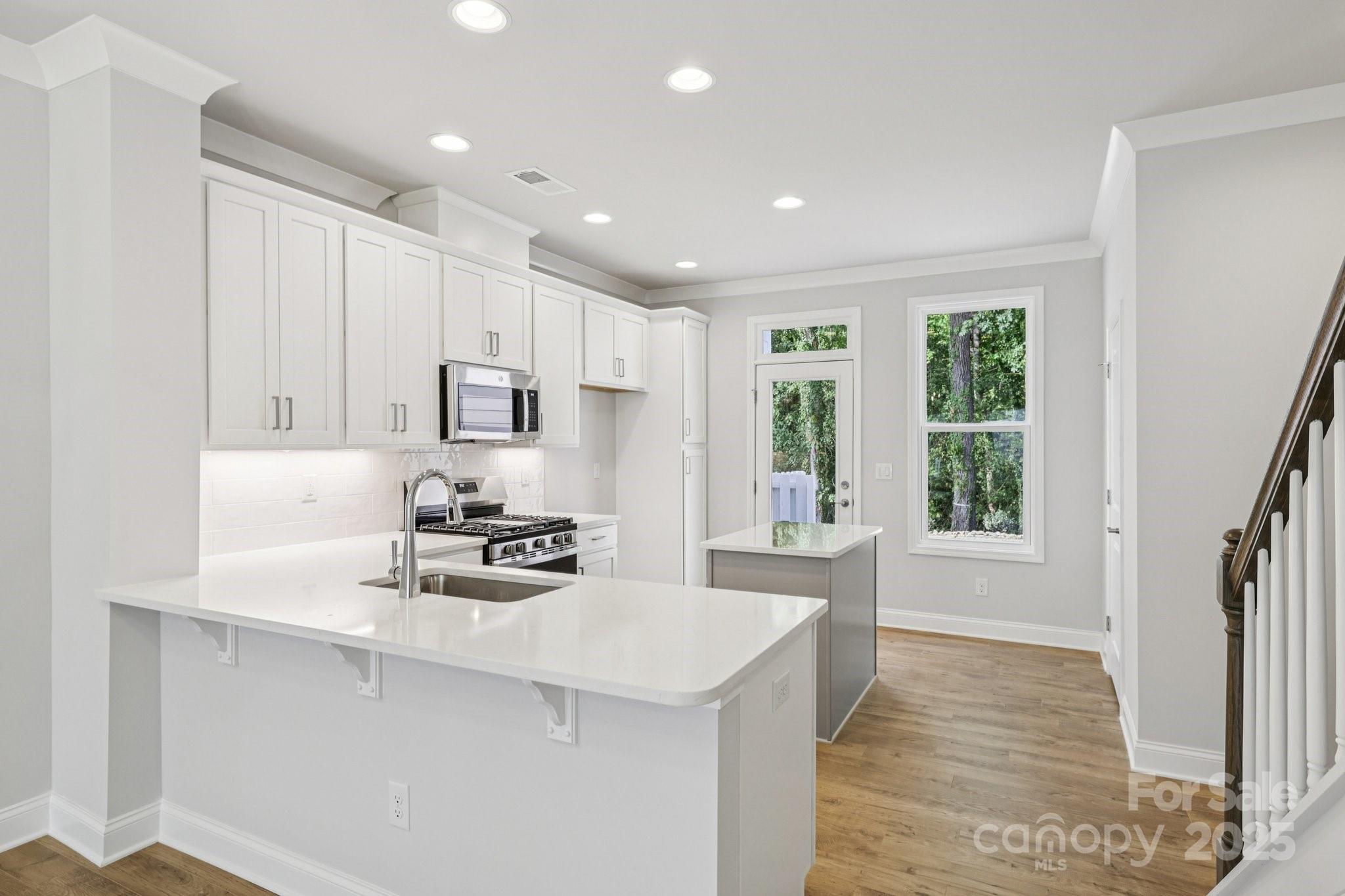 282 Gilead Road Huntersville, NC 28078 - Photo 8 of 25 Gallery Image 8