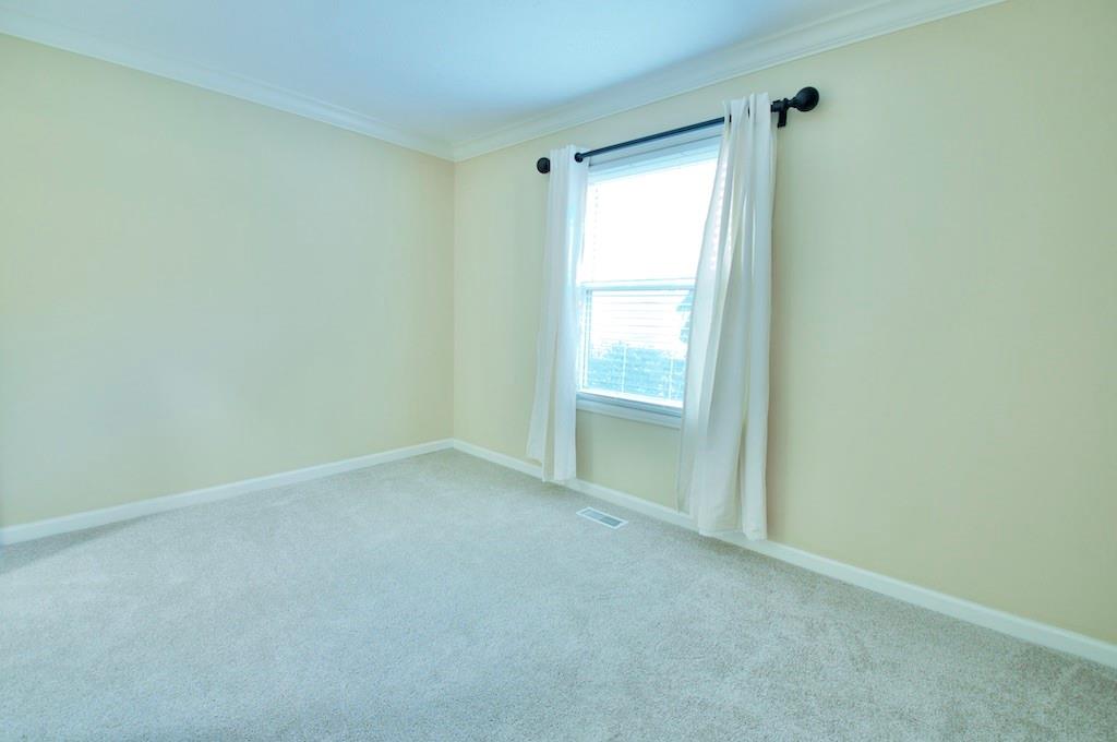 7439 Sylvan Ridge Road Indianapolis, IN 46240 - Photo 21 of 43 Gallery Image 21