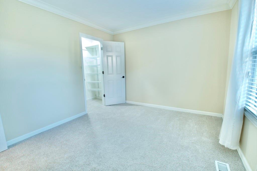 7439 Sylvan Ridge Road Indianapolis, IN 46240 - Photo 22 of 43 Gallery Image 22