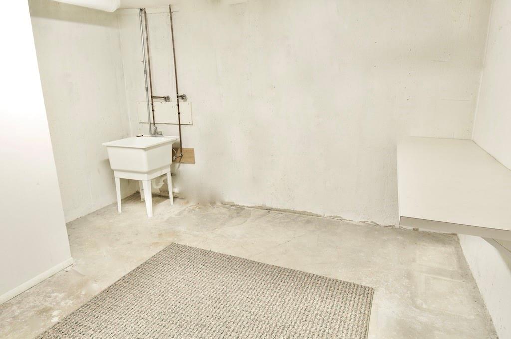 7439 Sylvan Ridge Road Indianapolis, IN 46240 - Photo 28 of 43 Gallery Image 28