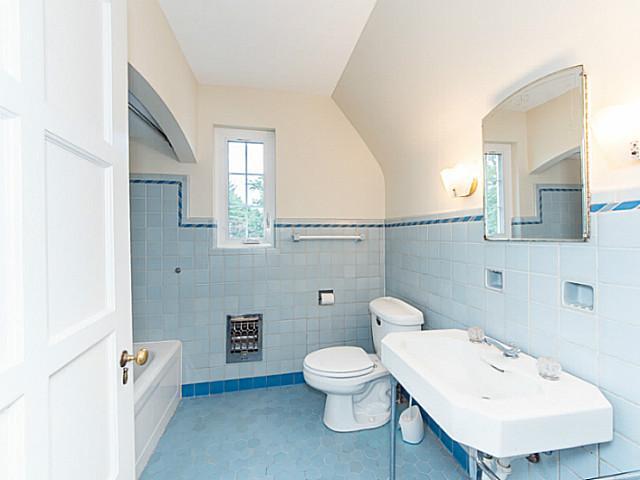 2267 Oxford Road Columbus, OH 43221 - Photo 14 of 24