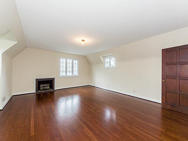 2267 Oxford Road Columbus, OH 43221 - Photo 15 of 24