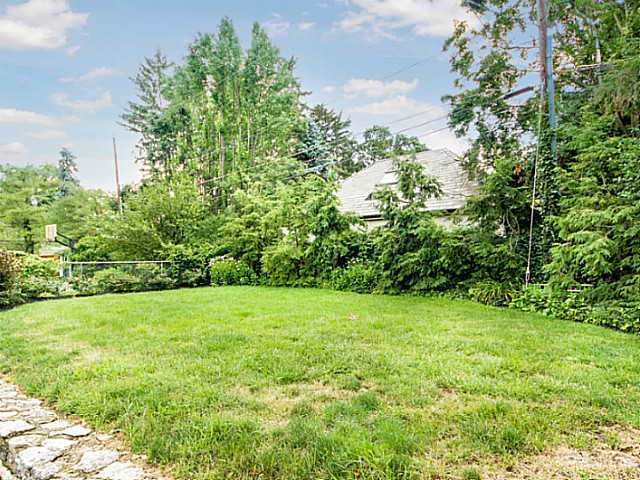 2267 Oxford Road Columbus, OH 43221 - Photo 21 of 24