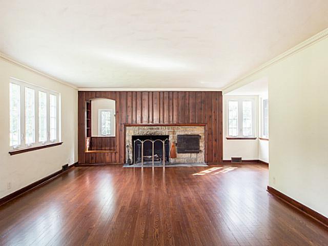 2267 Oxford Road Columbus, OH 43221 - Photo 4 of 24