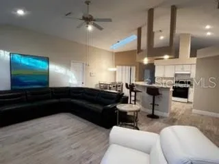 $2,300 | 9448 Tooke Shore Drive, Weeki Wachee, FL 34613