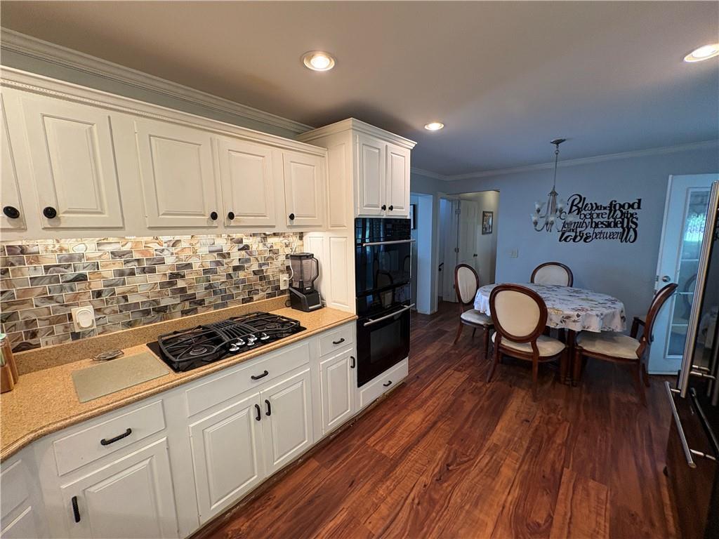 94 Middle Road Reynoldsville, PA 15851 - Photo 10 of 31 Gallery Image 10