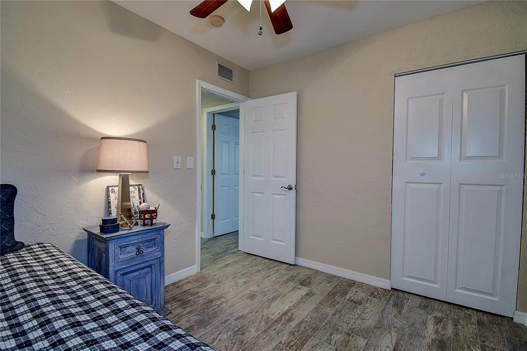 705 Sunset Cove Madeira Beach, FL 33708 - Photo 17 of 35 Gallery Image 17