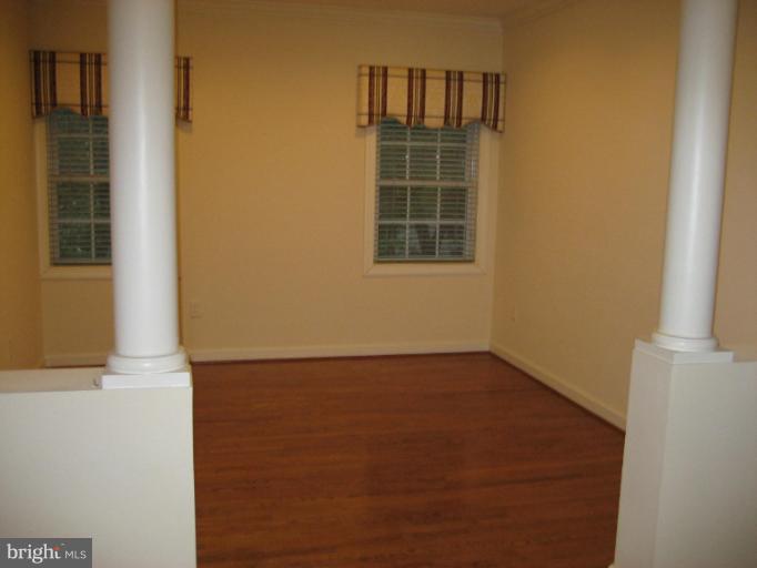 6711 Greendale Road Alexandria, VA 22310 - Photo 6 of 17 Interior (General)