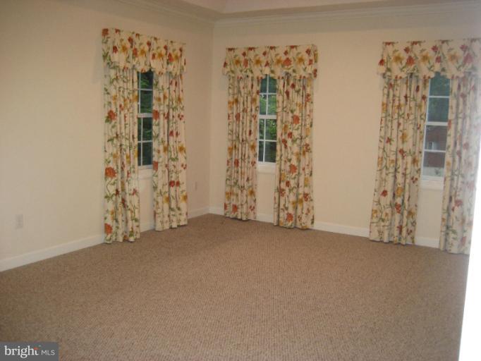 6711 Greendale Road Alexandria, VA 22310 - Photo 10 of 17 Bedroom