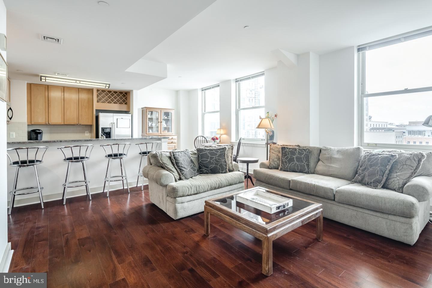 111 South 15th St Unit 2107  