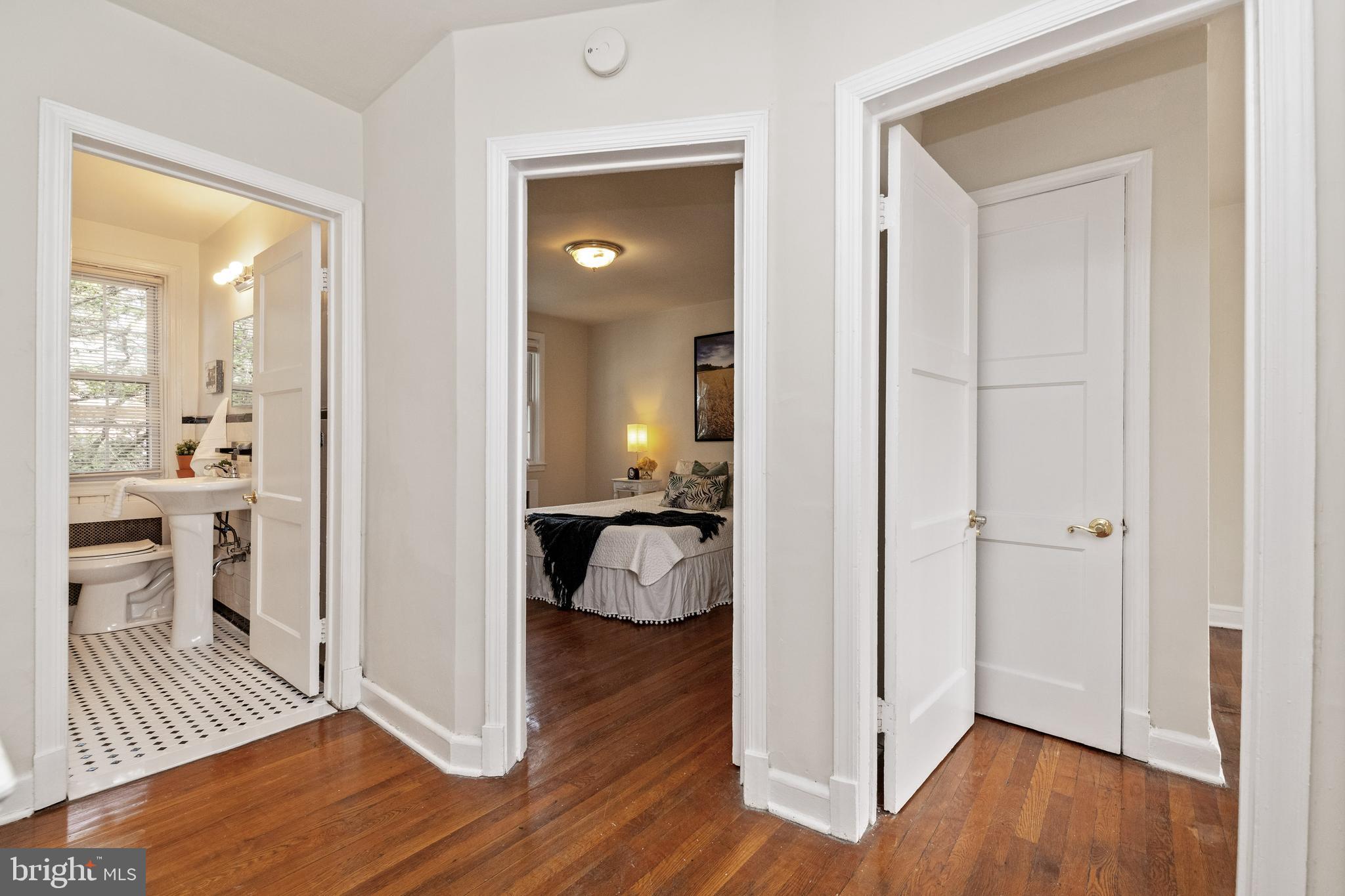 1613 Northgate Road Baltimore, MD 21218 - Photo 21 of 34