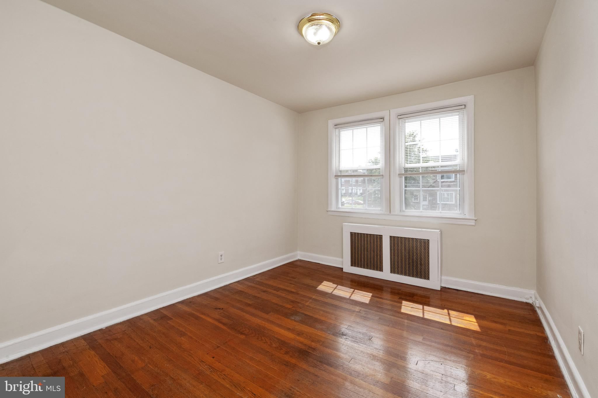 1613 Northgate Road Baltimore, MD 21218 - Photo 23 of 34