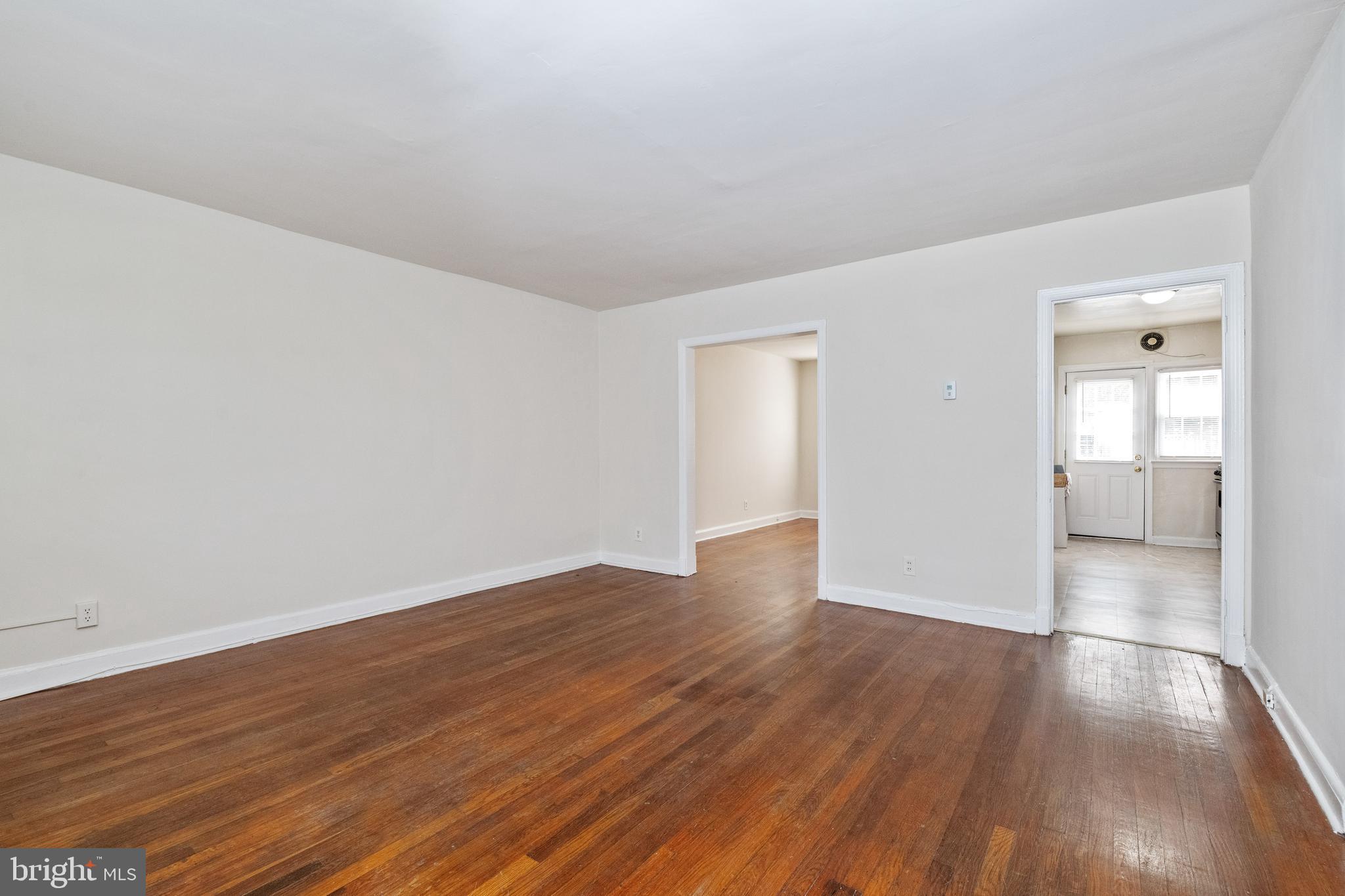 1613 Northgate Road Baltimore, MD 21218 - Photo 6 of 34
