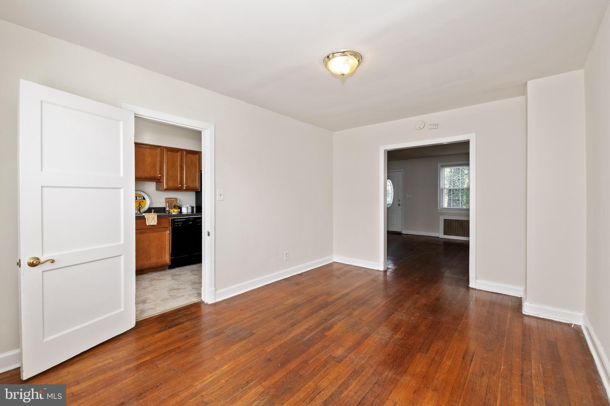 1613 Northgate Road Baltimore, MD 21218 - Photo 10 of 34