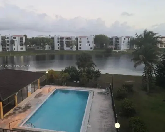 $2,500 | 1300 Southwest 122nd Avenue, Unit 4162, Miami, FL 33184