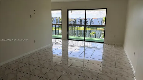$2,500 | 1300 Southwest 122nd Avenue, Unit 4162, Miami, FL 33184