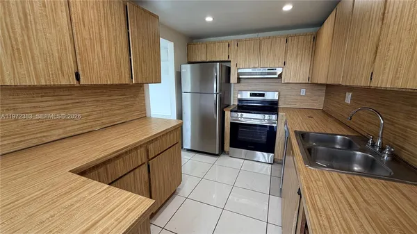 $2,500 | 1300 Southwest 122nd Avenue, Unit 4162, Miami, FL 33184