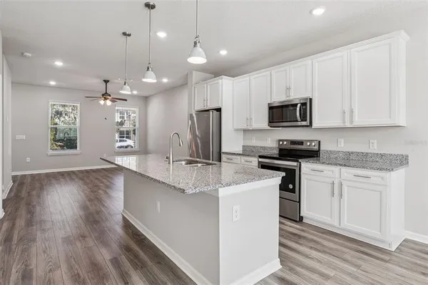 $370,000 | 1318 Painted Bunting Avenue, Oakland, FL 34787