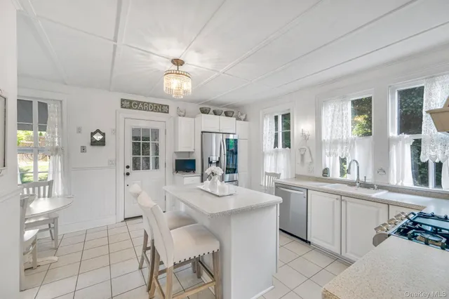 $975,000 | 45 Shore Road, East Setauket, NY 11733