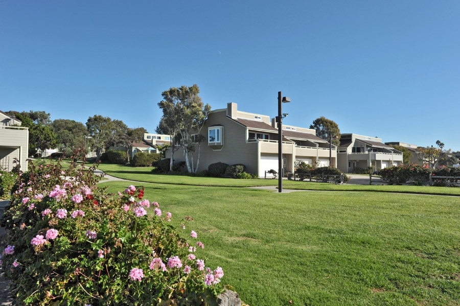 1819 Parliament Road Encinitas, CA 92024 - Photo 18 of 24