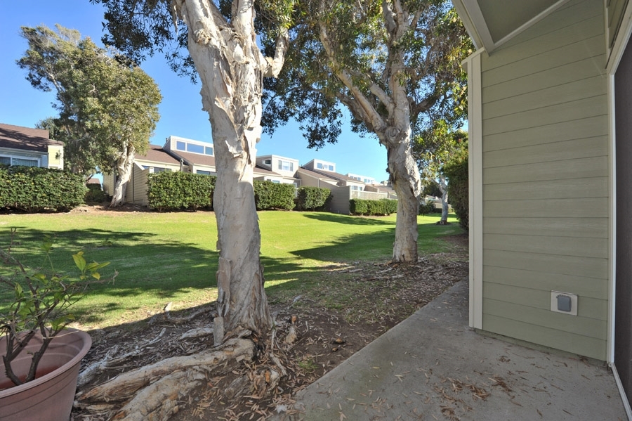1819 Parliament Road Encinitas, CA 92024 - Photo 5 of 24