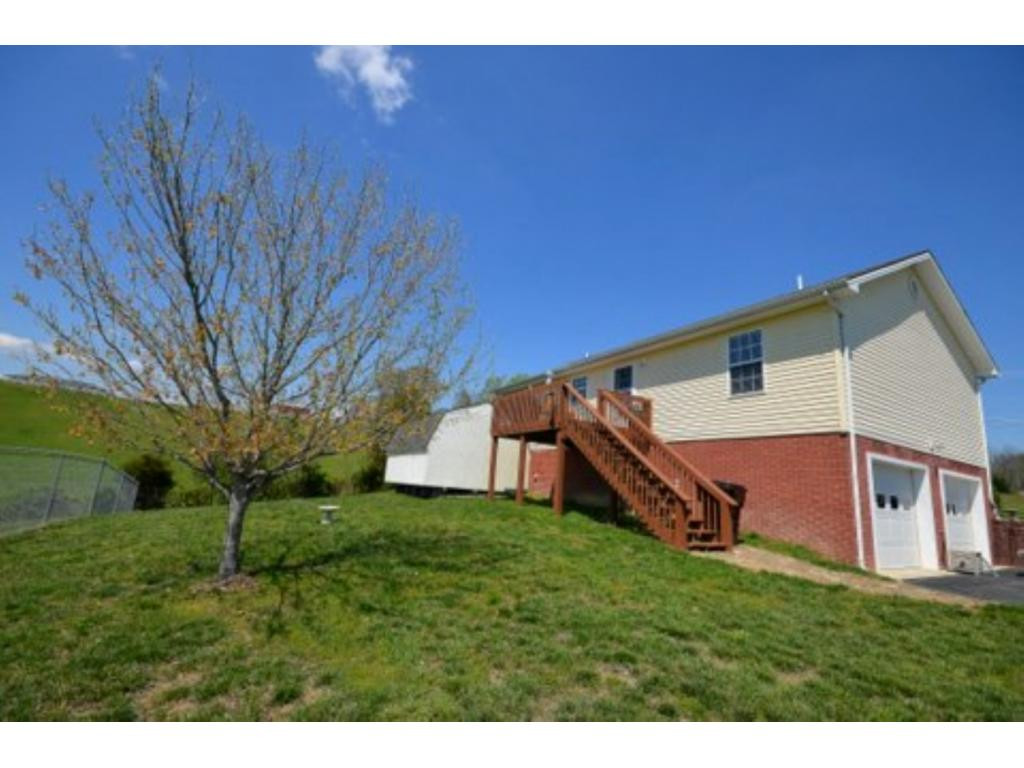 275 Webb Road Piney Flats, TN 37686 - Photo 27 of 34 Photo 27