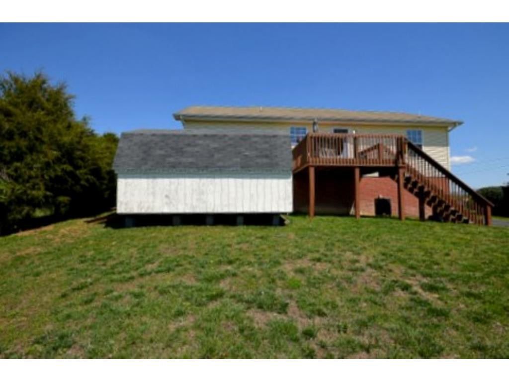 275 Webb Road Piney Flats, TN 37686 - Photo 28 of 34 Photo 28