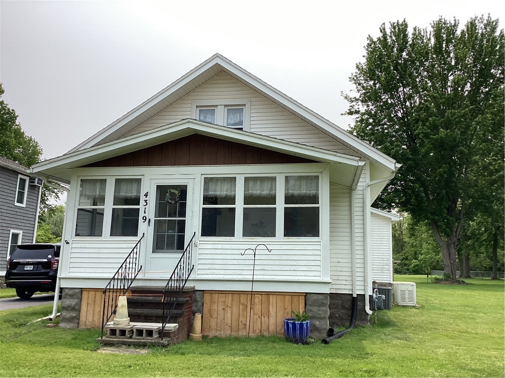 4319 Canal Road Ogden, NY 14559 - Photo 2 of 23