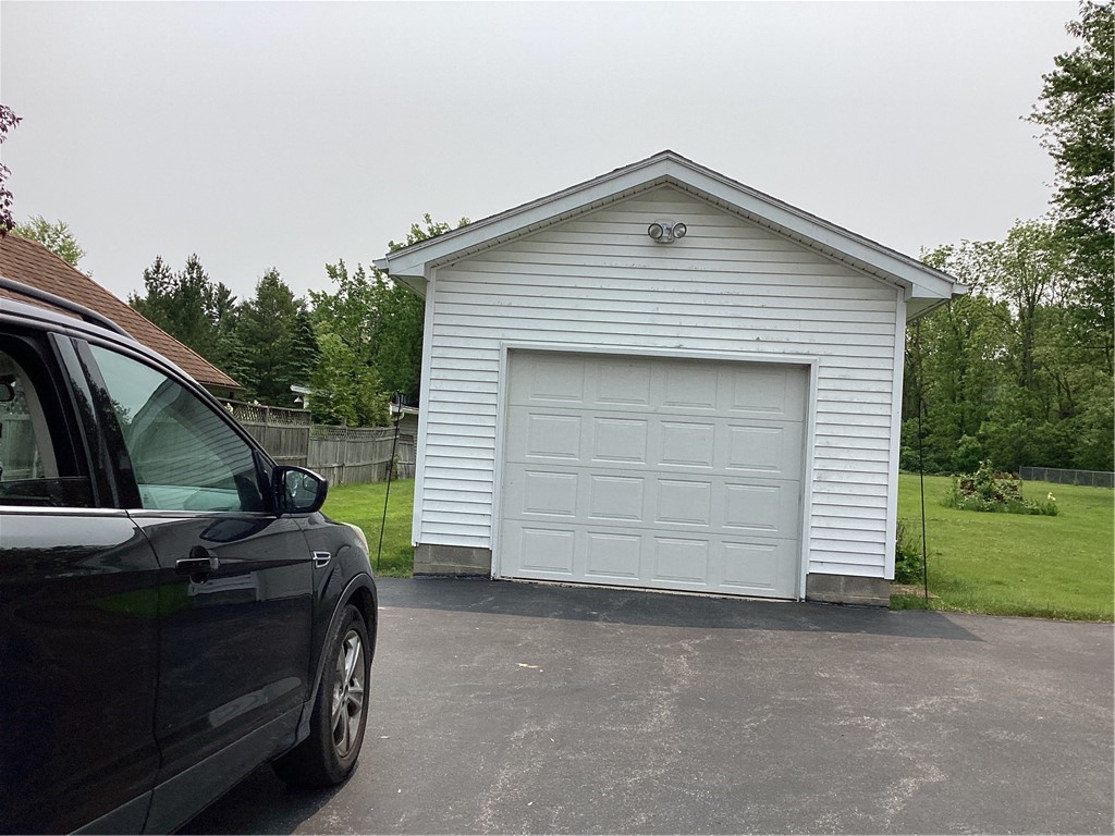 4319 Canal Road Ogden, NY 14559 - Photo 7 of 23