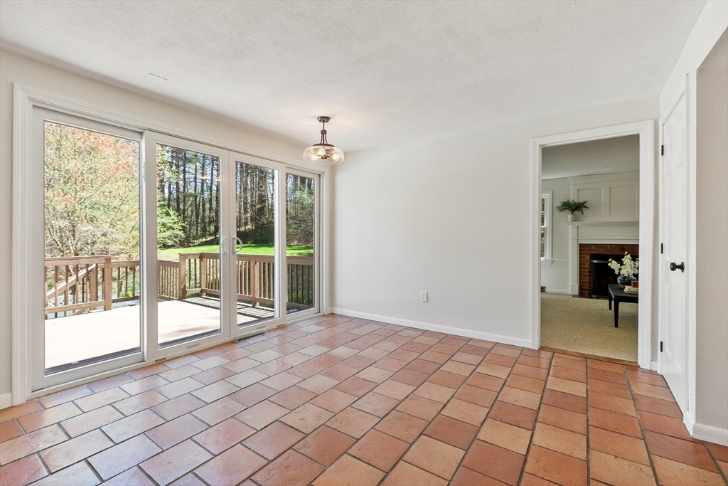 52 Bulkeley Road Littleton, MA 01460 - Photo 6 of 36 Gallery Image 6