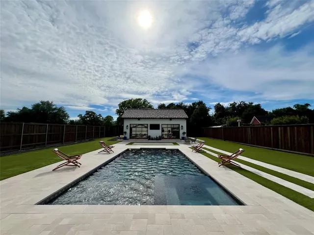 $1,350,000 | 613 Wildcat Way, Kennedale, TX 76060