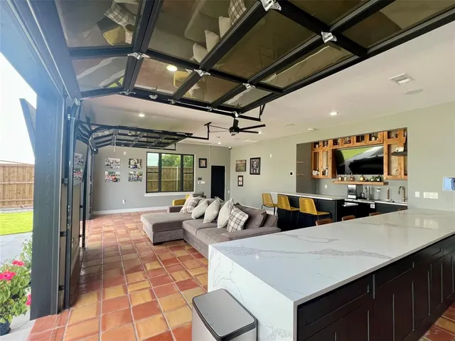 $1,350,000 | 613 Wildcat Way, Kennedale, TX 76060