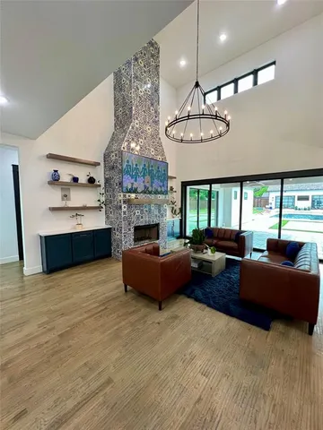 $1,350,000 | 613 Wildcat Way, Kennedale, TX 76060