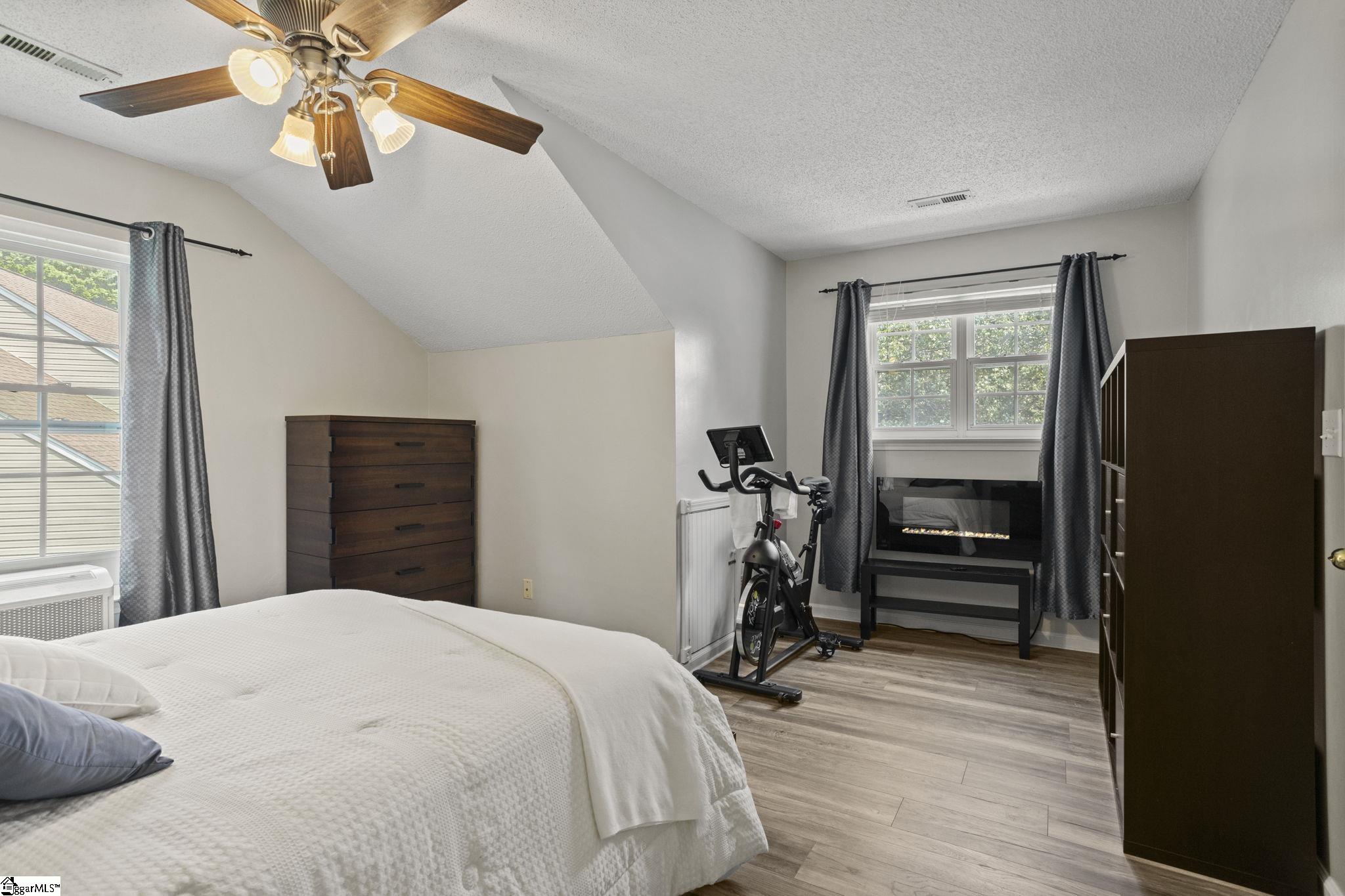103 Raleigh Court Simpsonville, SC 29681 - Photo 25 of 29 Gallery Image 25