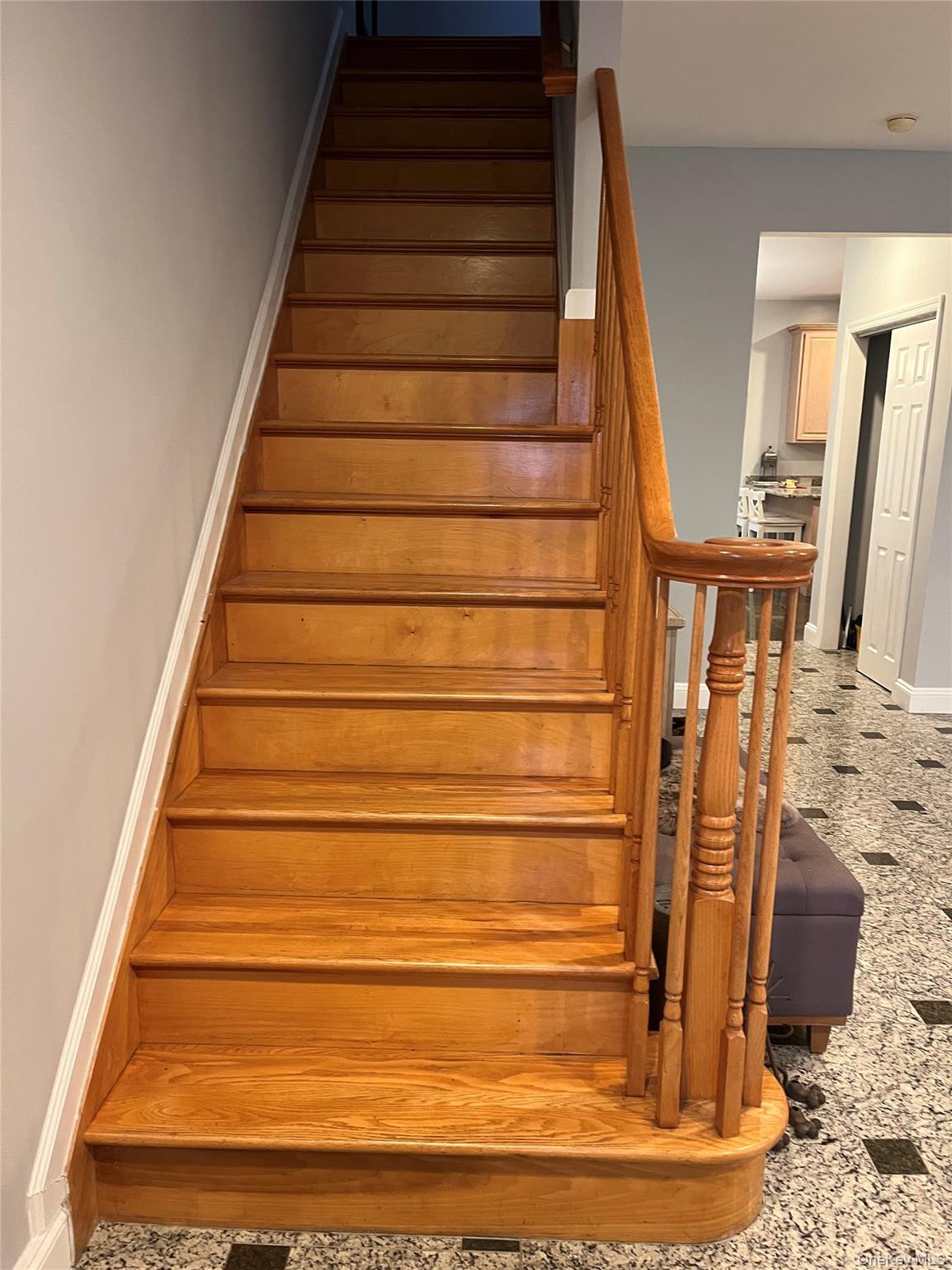 7809 Shore Road Port Washington, NY 11050 - Photo 8 of 9