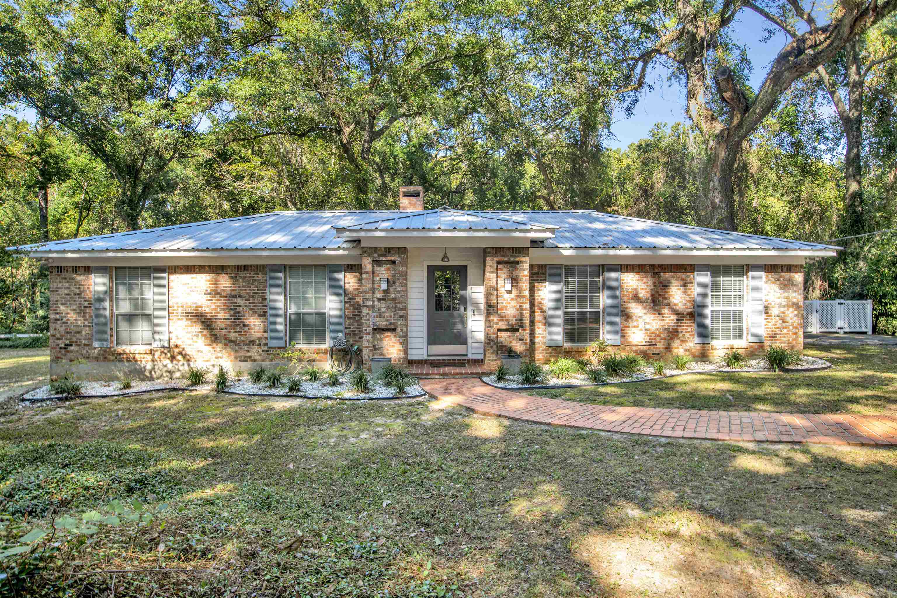 304 Whiting Court Daphne, AL 36526 - Photo 5 of 29