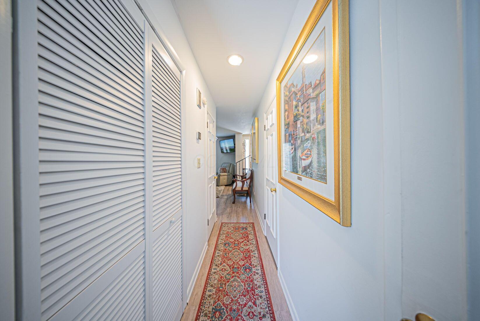 3600 Reed Road, Unit 16 Columbus, OH 43220 - Photo 9 of 45 11-web-or-mls-Maria Milligan - 3600 Reed